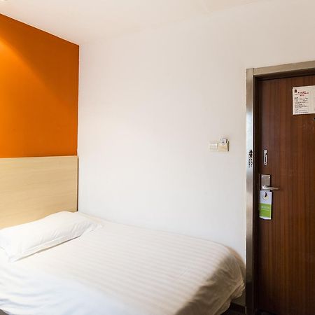 Motel Shenzhen Longgang Longcheng Square Metro Station ภายนอก รูปภาพ