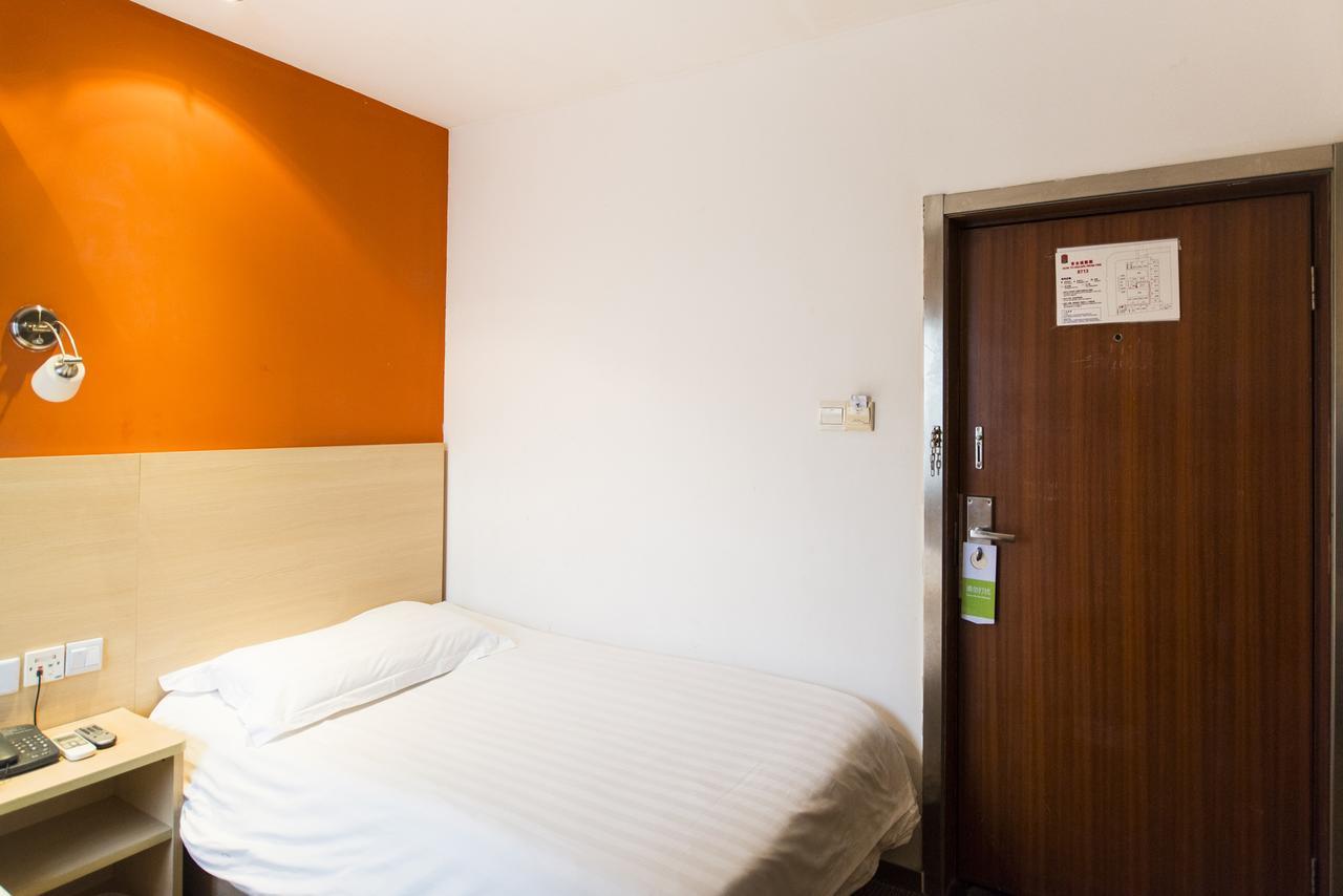 Motel Shenzhen Longgang Longcheng Square Metro Station ภายนอก รูปภาพ