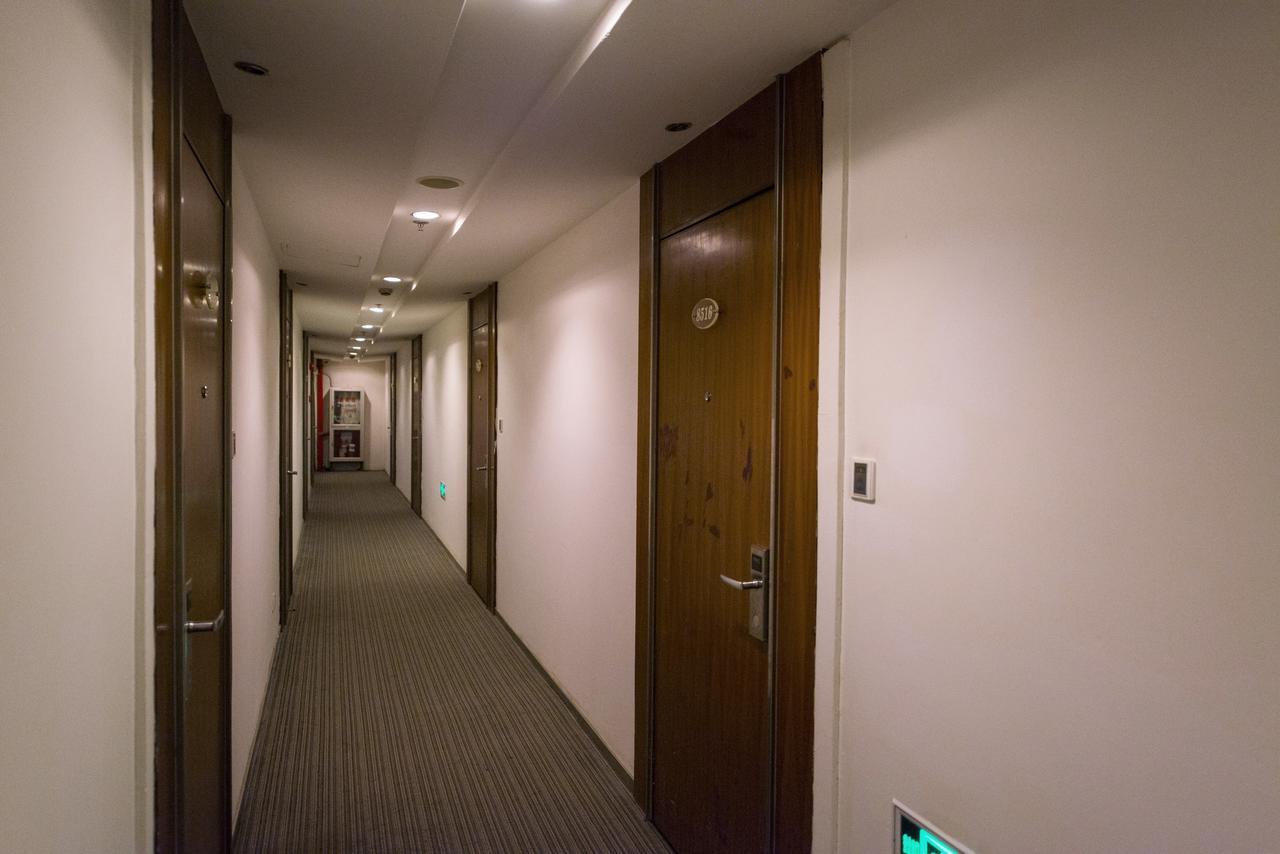Motel Shenzhen Longgang Longcheng Square Metro Station ภายนอก รูปภาพ
