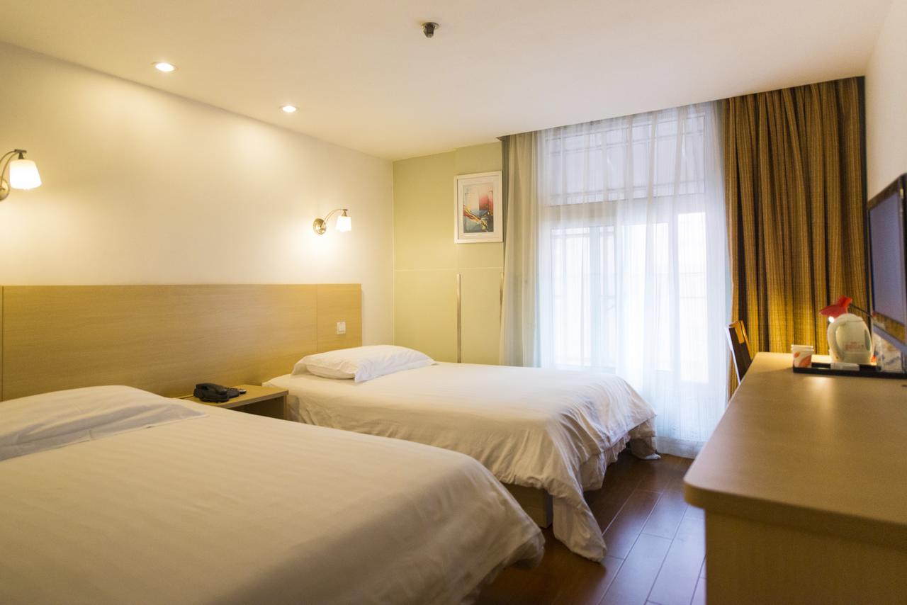 Motel Shenzhen Longgang Longcheng Square Metro Station ภายนอก รูปภาพ