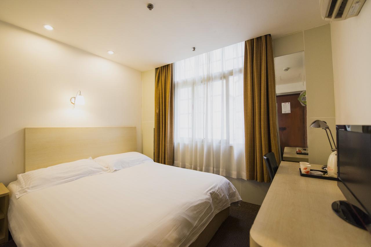 Motel Shenzhen Longgang Longcheng Square Metro Station ภายนอก รูปภาพ