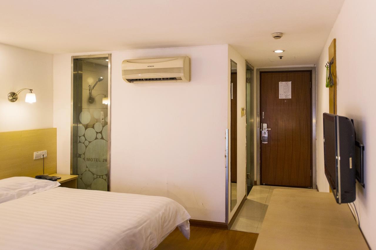 Motel Shenzhen Longgang Longcheng Square Metro Station ภายนอก รูปภาพ